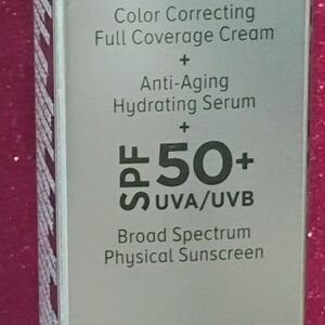 It Cosmetics Silver Suncare SPF 50+ Cream